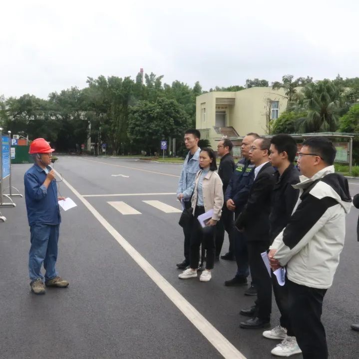 2.市安委會(huì )到公司檢查指導安全宣傳“五進(jìn)”工作.jpg